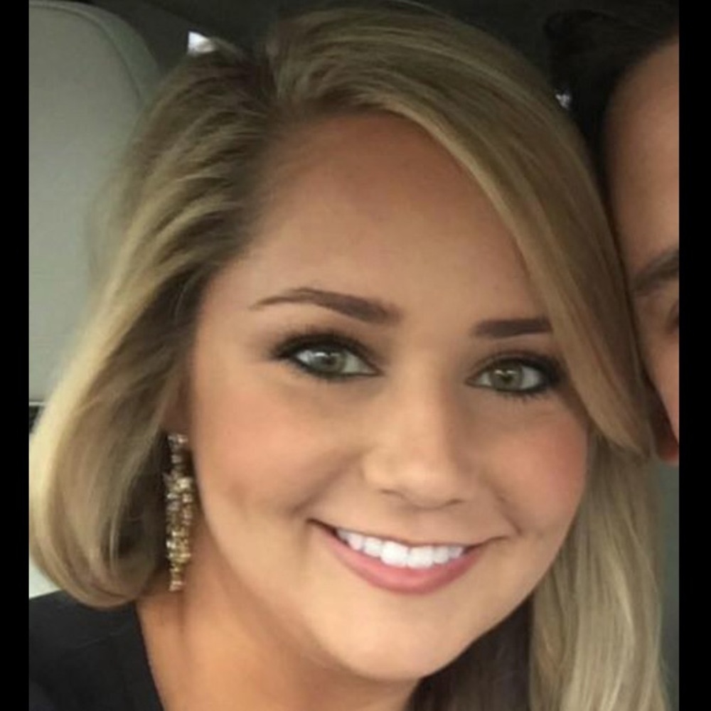 Meet your Posher, Christina